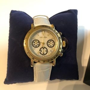 Nautica Women's Watch in white/gold (new in box)